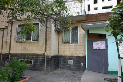 ІПОТЕКА. Трикімнатна квартира № 37, загальною площею 60,7 кв.м., за адресою: м. Одеса, вул. 40 років Оборони Одеси, буд. 8