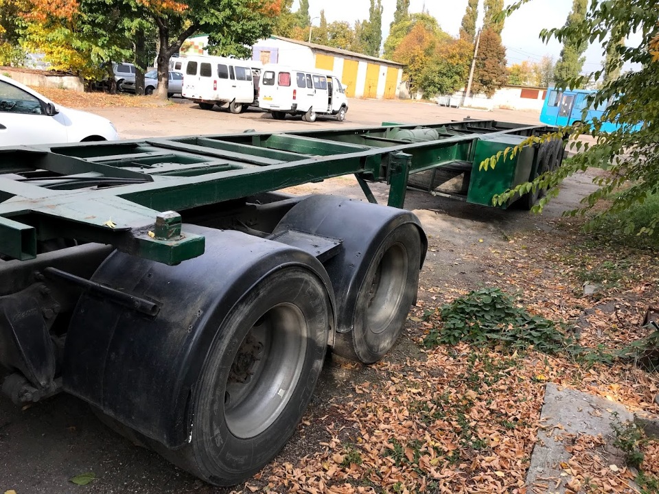 Напівпричіп контейнеровоз FRUEHAUF T34С, 1990 року випуску, ДНЗ ВН7282ХО, номер кузову: VFKXXT34CK1RA2509
