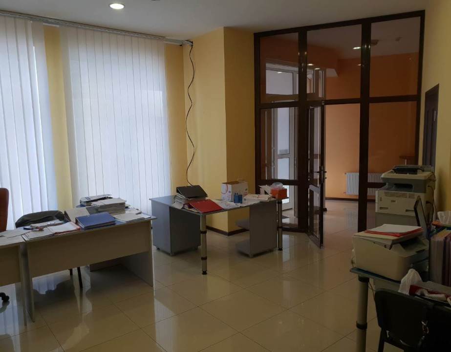 ІПОТЕКА. Нежиле приміщення офісу № 167, загальною площею 132,6 кв.м., за адресою: м. Одеса, бульвар Лідерсовський, буд. 5