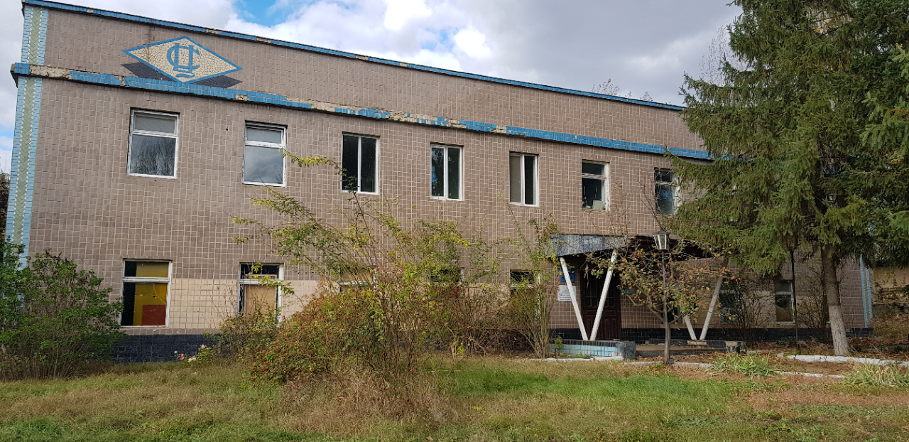 Нежитлова будівля, загальною площею 593,8 кв.м., за адресою: Одеська обл., Тарутинський р-н, смт. Тарутине, спуск ім. Антонова лейтенанта, буд. 5-А