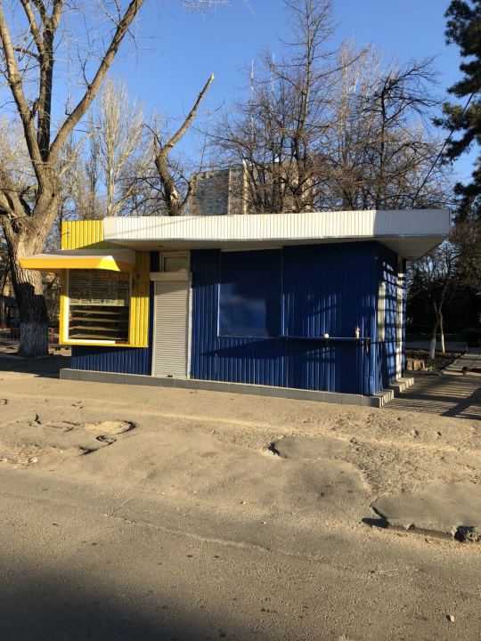 Нежила будівля (торговий павільйон), загальною площею 21,7 кв.м., за адресою: м. Одеса, провулок Матросова Олександра, будинок 8