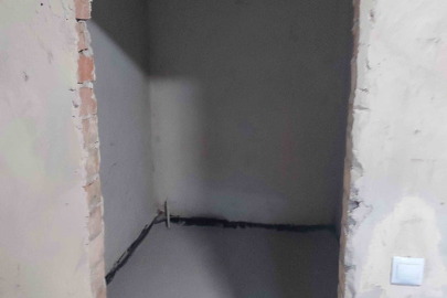 Нежитлове приміщення загальною площею 3.5 кв.м., приміщення ІІ, що знаходиться за адресою: Львівська область, м.Львів, вулиця Б.Хмельницького, будинок 230а, секц. Е