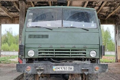 Вантажний автомобіль КАМАЗ 43101,1989 року випуску, VIN XTC431010K0006940, номер шасі 431010006940, ДНЗ АМ9783ВК, колір зелений