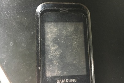  Мобільний телефон ""SAMSUNG S3300", чорного кольору