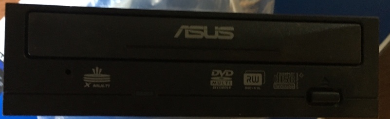 DVD-ROM 