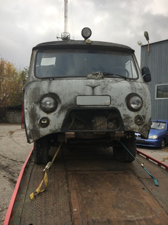 Вантажно-пасажирський автомобіль УАЗ 3962,1998 року випуску, реєстраційний номер М005ТХ 31RUS, номер кузову 396200W0003294