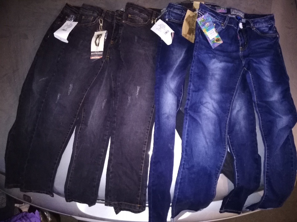 Штани з джинсової тканини, в асортименті, нові, в кількості 5 шт.