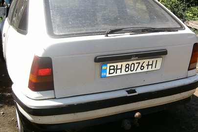 Легковий автомобіль  "Opel Kadett", 1988 року випуску, ДНЗ ВН8076НІ, номер кузову: WOL000033J265030