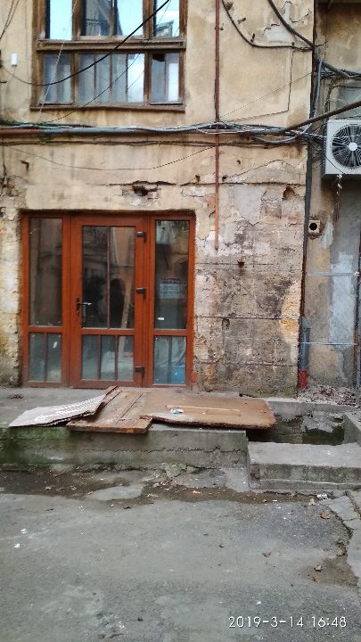 Нежитлове приміщення підвалу, загальною площею 56,5 м.кв., за адресою:  м. Одеса,  Пушкінська, буд. 57