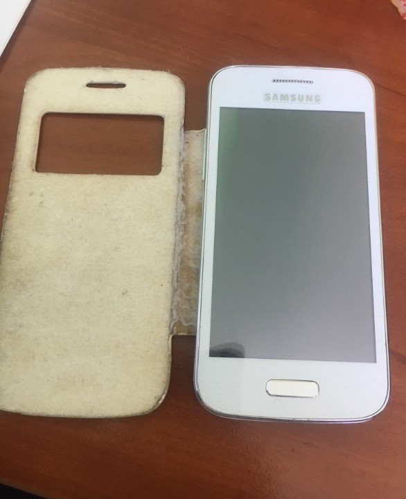 Мобільний телефон SAMSUNG S4