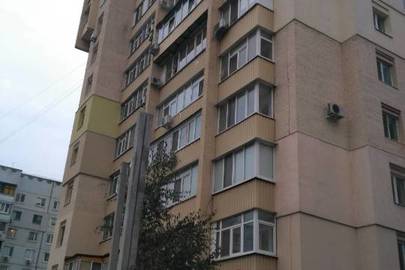 П'ятикімнатна квартира загальною площею 208,7 кв.м., що знаходиться за адресою: м. Харків, пр. Гагаріна, 170, корп.2, кв.58