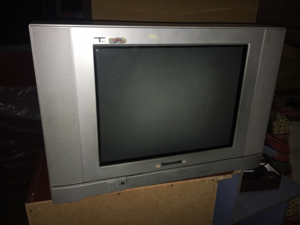 Телевізор Panasonic TX-21RS70TQ