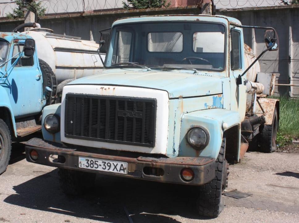 Спеціальний вакуумний КО-503В ГАЗ 3307, 1993 року випуску, реєстраційний номер 385-39ХА, номер шасі 1493788