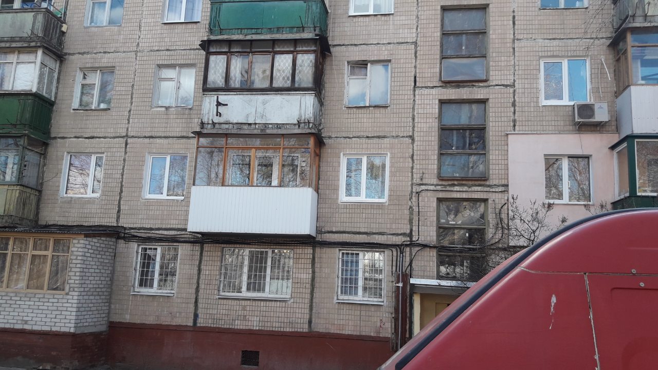 1/3 частина трикімнатної квартири загальною площею 58,6 кв.м., що знаходиться за адресою: м. Харків, вул. Садовий проїзд, 10А, кв.149
