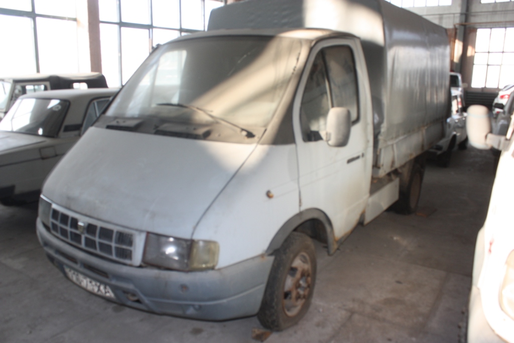Вантажний автомобіль ГАЗ 33021, 1999 року випуску, державний номер 110-71ХА, шасі № 330200Х0035487