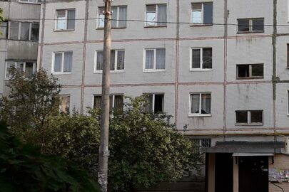 ІПОТЕКА: Трикімнатна квартира загальною площею 64.1 кв.м., що знаходиться за адресою: м. Харків, проспект Перемоги, 66-В, кв.172