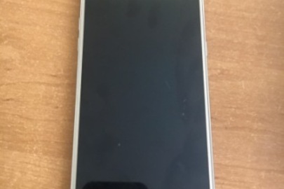 Мобільний телефон Samsung G7 SM-S710FN