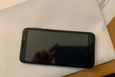 Мобільний телефон DOOGEE X50 чорного кольору