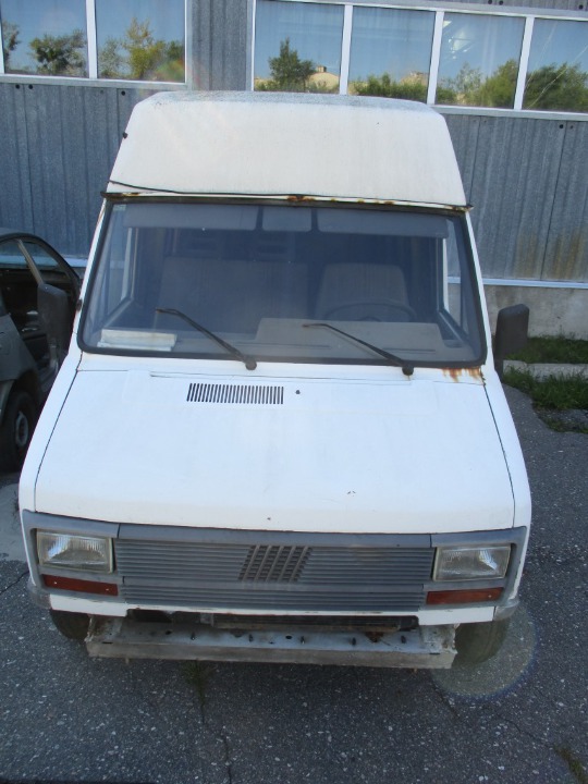 Автомобіль вантажний  фургон малотонажний-В FIAT DUCATO 1990 року випуску 25813ХА, кузов ZFA28000000781113
