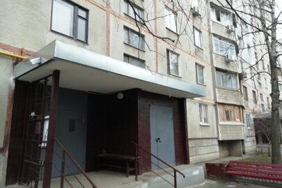 1/4 частина трикімнатної квартири загальною площею 64,9 кв.м., за адресою: м. Харків, Григорівське шосе, 47, кв.80