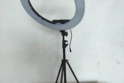 Косметологічна лампа для візажа