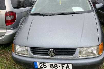 Автомобіль марки Volkswagen Polo, 1995 року випуску, реєстраційний номер 2588FA, кузов №WVWZZZ6NZSY116063