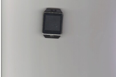 Смарт годинник, чорного кольору, ІМЕІ встановити не вдалося, з батареєю живлення, без зарядного пристрою та сім-картки до нього, б/в
