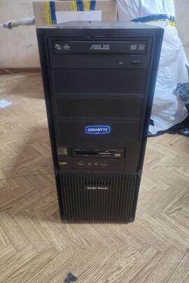 Конфісковане майно за рішенням суду: системний блок "Cooler Master" чорного кольору, стан б/в