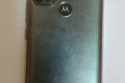 Конфісковане  майно за рішенням суду: Мобільний телефон Motorola 301, сірого кольору, б/в.
