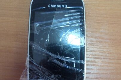 Мобільний телефон "Samsung", IMEI встановити не вдалося, б/в