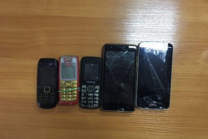 Мобільні телефони марок «Prestigio», «Nokia», "Samsung»,"Lephone» в кількості 5 шт, б/в.