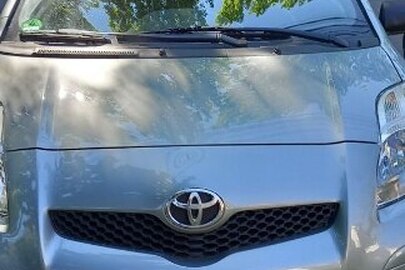 Легковий автомобіль марки TOYOTA, модель: YARIS, ДНЗ ВЕ3446ЕО, VIN/Номер шасі (кузова, рами): VNKJG963X0A198402, колір: сірий, рік виробництва: 2009