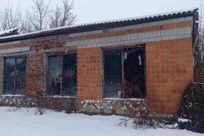 Іпотека. Магазин № 4 , загальною площею 240,3 кв.м., розташований за адресою : Чернігівська область, Прилуцький район, с Лісові Сорочниці, вул Домонтовича, б 71