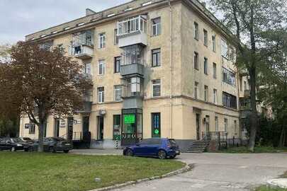 Квартира загальною площею 53,5 кв. м., житловою площею 25,4 кв. м. за адресою: м. Львів, вул. Стрийська, буд. 148, кв. 92, РНМ 28884954