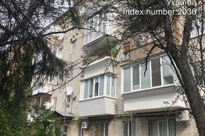 Іпотека. Трикімнатна квартира №32, загальною площею 56.2 кв.м., житловою –37.9 кв.м., за адресою: м.Київ, вулиця Лаврська, будинок 8