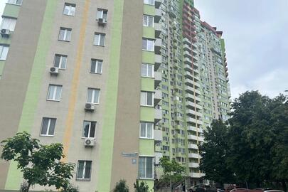 Однокімнатна квартира №880, загальною площею 44.3 кв.м., житловою –15.6  кв.м., за адресою: м.Київ, вулиця Донця Михайла, будинок 2-А