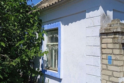 1/2 частки житлового будинку загальною площою 64,7 кв.м., за адресою: Миколаївська обл., м. Миколаїв, вул. Олександра Довженка (Гончарова), будинок 44-А