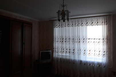 1/3 частка двокімнатної квартири №53, загальною площею 50,5 кв.м.,  за адресою: м. Миколаєва, вул. 1 Лінія, 28б