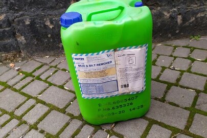 Хімічна речовина Mud & silt remover» торговельної марки «Unitor», в кількості 75 л, без ознак використання