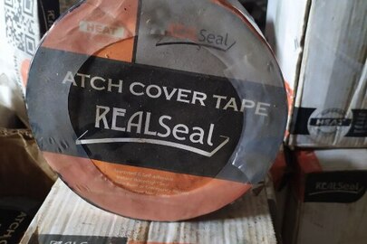 Клеюча стрічка «REALSEAL НАТСH COVER TAPE» в кількості 10 коробок по 3 рулони в кожній/ 30 рулонів, б/в