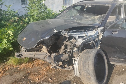 Транспортний засіб: марки PORSCHE CAYENNE, ДНЗ АО0888ВС, 2013 р.в., чорного кольору, номер кузова WP1ZZZ92ZELA67680