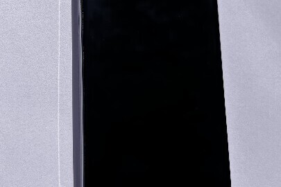 Конфісковане майно за рішенням суду: мобільний телефон марки Meizu M5 Note M621H IMEI1:86254903884746, IMEІ2: 862549038827252, з сім-картою мобільного оператора Vodafone, б/в