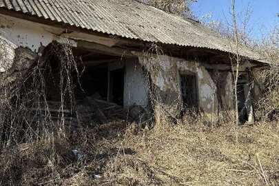 Житловий будинок, загальною площею 37,8 кв.м за адресою: Вінницька область, Жмеринський район, с. Слобода, вул. Слобідська, 7