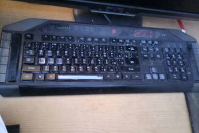Клавіатура, с.н. С133300286, чорного кольору, в робочому стані