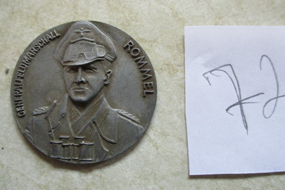 Знак круглої форми із зображенням портрета та написом «ROMMEL», 1 шт.