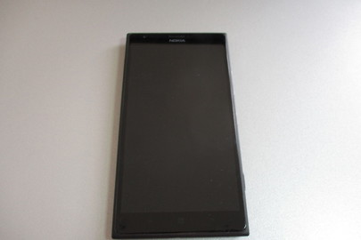 Смартфон ТМ "NOKIA" модель LUMIA 1520, колір BLACK, б/в
