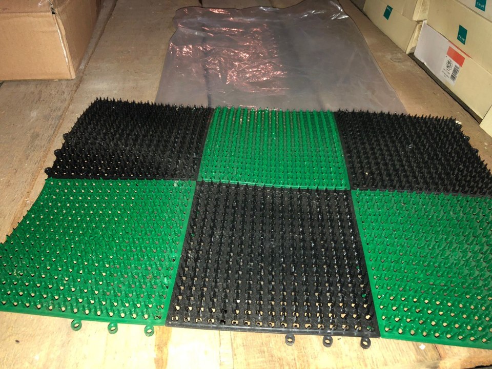 Килимок пластмасовий, 20 шт.