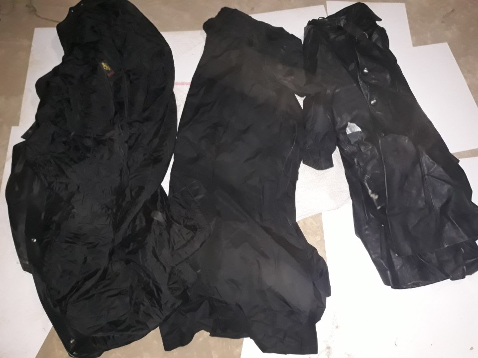 Куртка чоловіча, шкіряна, чорного кольору, б/в, 1 шт. Куртка чоловіча, чорного кольору, б/в, 1 шт. Куртка чоловіча, чорного кольору, б/в, 1 шт.