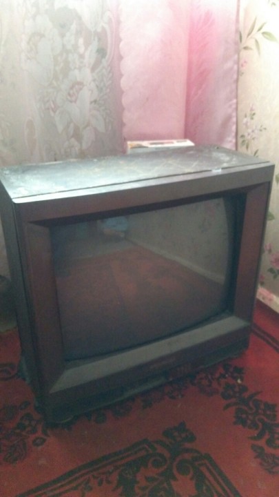 Телевізор 