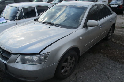 Автомобіль HYUNDAI Sonata 2.0 (легковий седан-В), 2008 року випуску, реєстраційний номер ВМ4912АІ, кузов № Y6LEU41BP8L002847, KMHEU41BP8A500172